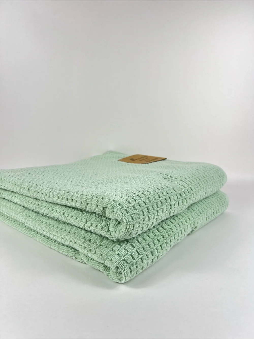 Ecoexistence Bath Towels Mint Green Waffle Weave Soft Cotton Oversized 2 Pc NEW